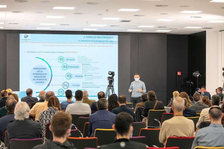 La economía azul es uno de los elementos fundamentales para vertebrar el desarrollo sostenible dentro de Gran Canaria para el proyecto de ecoisla / TA